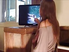 Жонка любіць глядзець онлайн