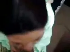 Рэндзі азіяцкіх цетка смокча і трахаецца